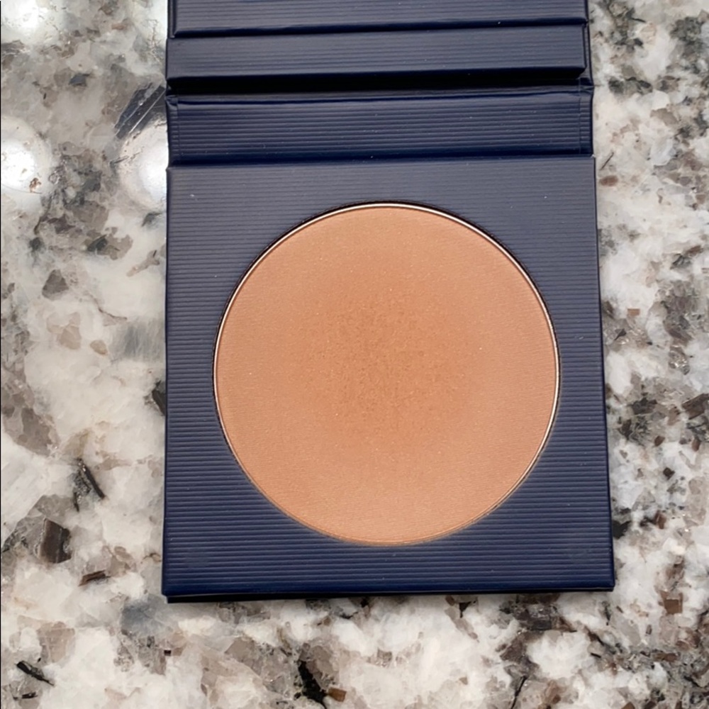 Beautycounter Bronzer